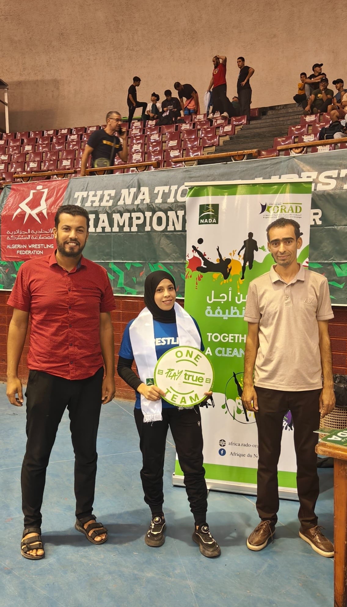 البطولة الوطنية الأولمبية للاكابر المصارعة بالقاعة البيضاوية للمركب الأولمبي محمد بوضياف الأولمبي،  يوم 03 أكتوبر  2025  